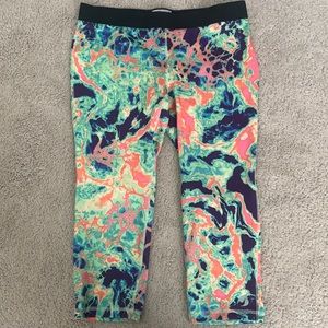 SoffeDri Low Rise Athletic Capri Length Leggings